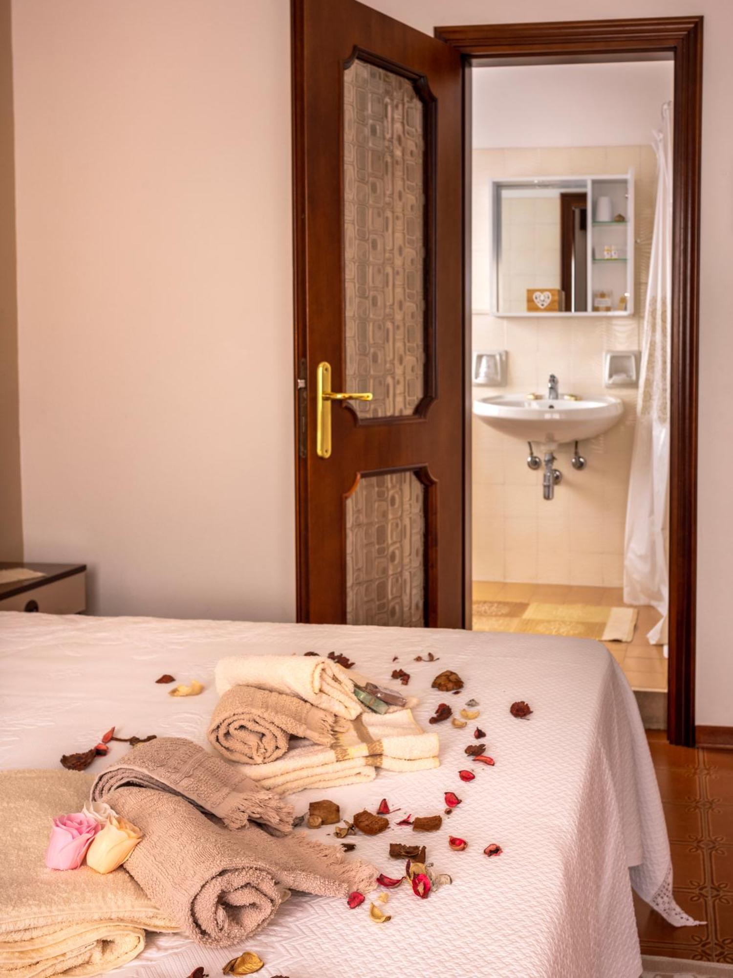 B&B La Vittoria Crone Zewnętrze zdjęcie